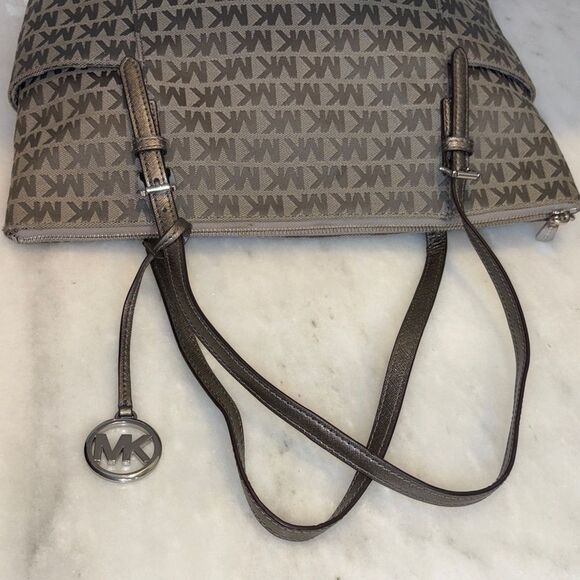 Michael Kors Bag Purse Handbag Pocketbook Charlotte Signature Jet Set Tote Bag - Picture 11 of 16